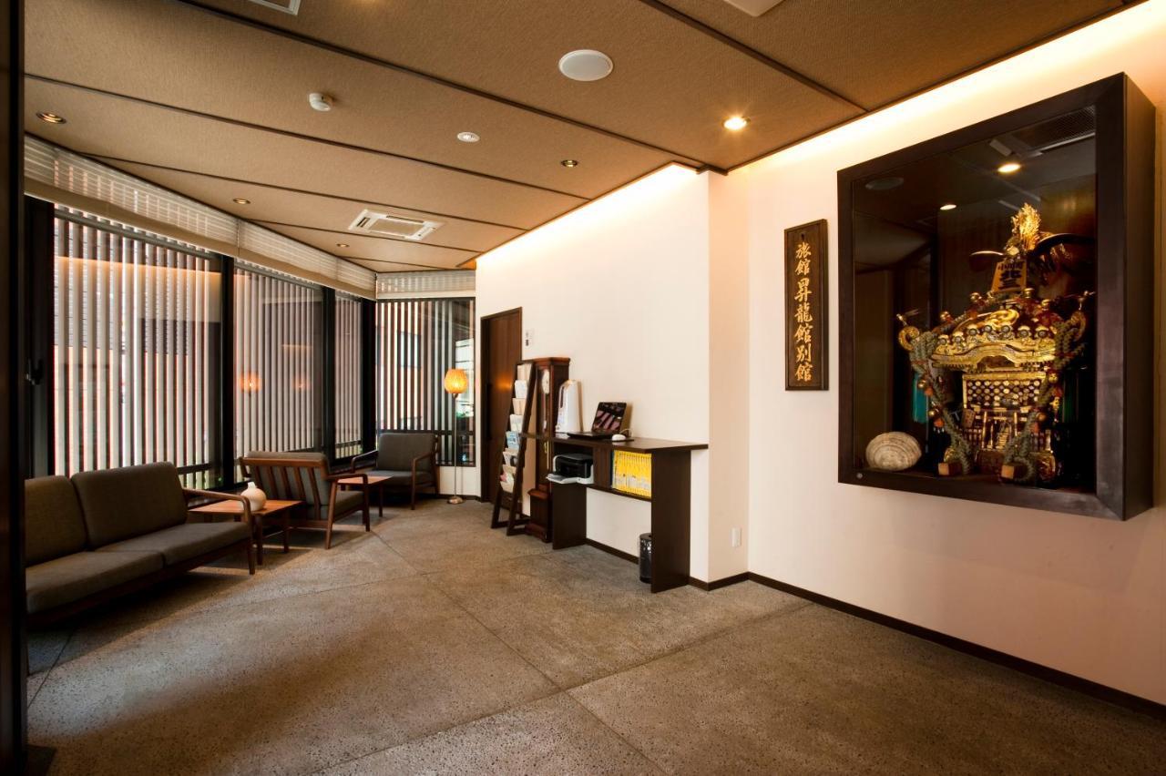 Ochanomizu Hotel Shoryukan Tóquio Exterior foto